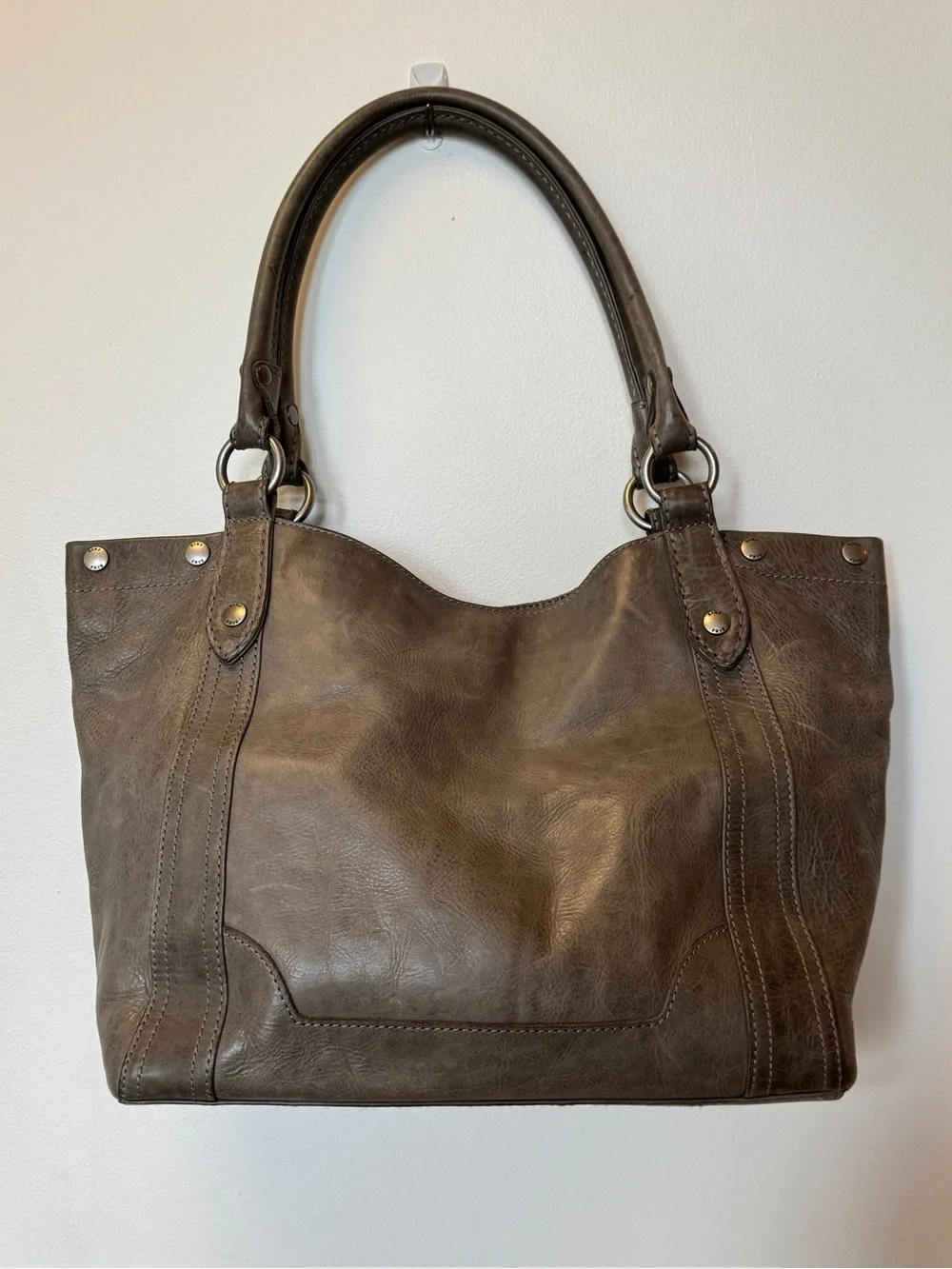 Frye Melissa shoulder tote bag in Ice Gray